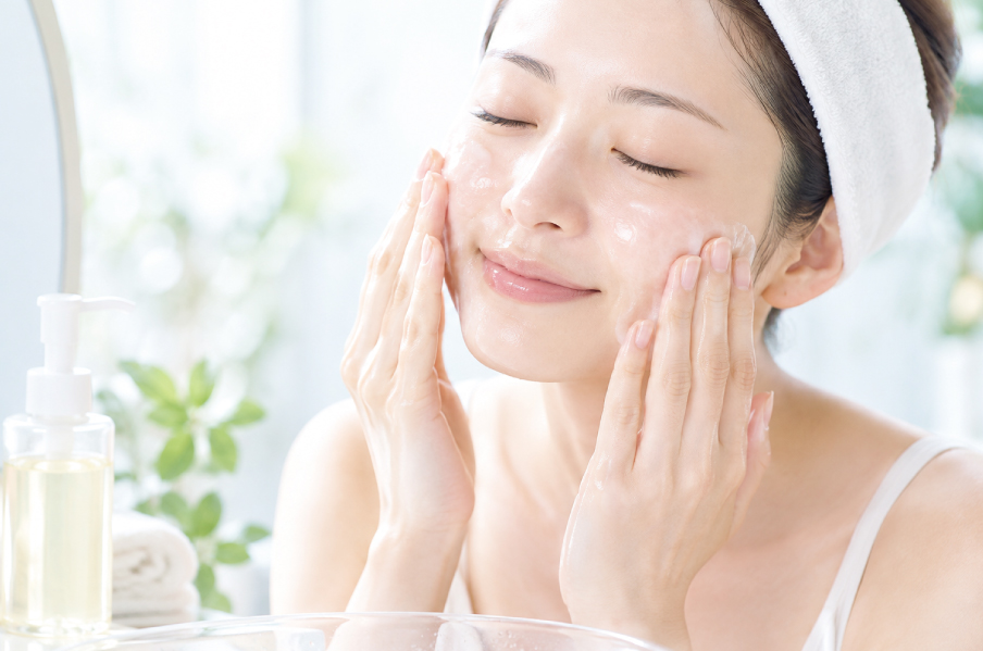 低刺激・低負担のクレンジング方法