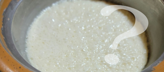 にがりは豆腐の凝固剤（添加物）で、もともと人間が飲むために作られたものではない